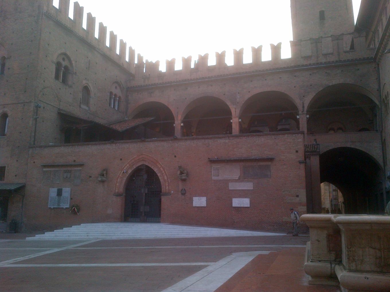 Palazzo di Re Enzo (Bologna)